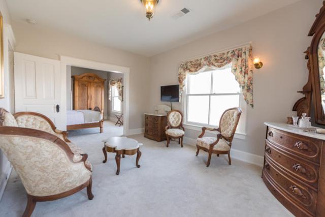 Clifton House - Panorama - Queen Suite, Sleeps 4, River Views Натчез Екстер'єр фото